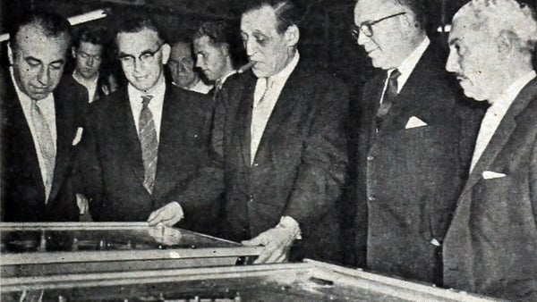 Mondial owner Suren D. Fesjian (left), former Dublin Lord Mayor Robert Briscoe (middle, with cigar), US Ambassador Scott McLeod (second from right), and London distributors at the opening of the pinball machine factory in Dublin in 1958.
