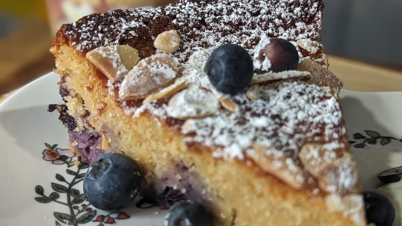 Eunice's lemon blueberry & almond yogurt cake