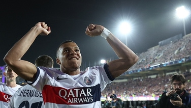 HIGHLIGHTS: PSG turn ten-man Barcelona over
