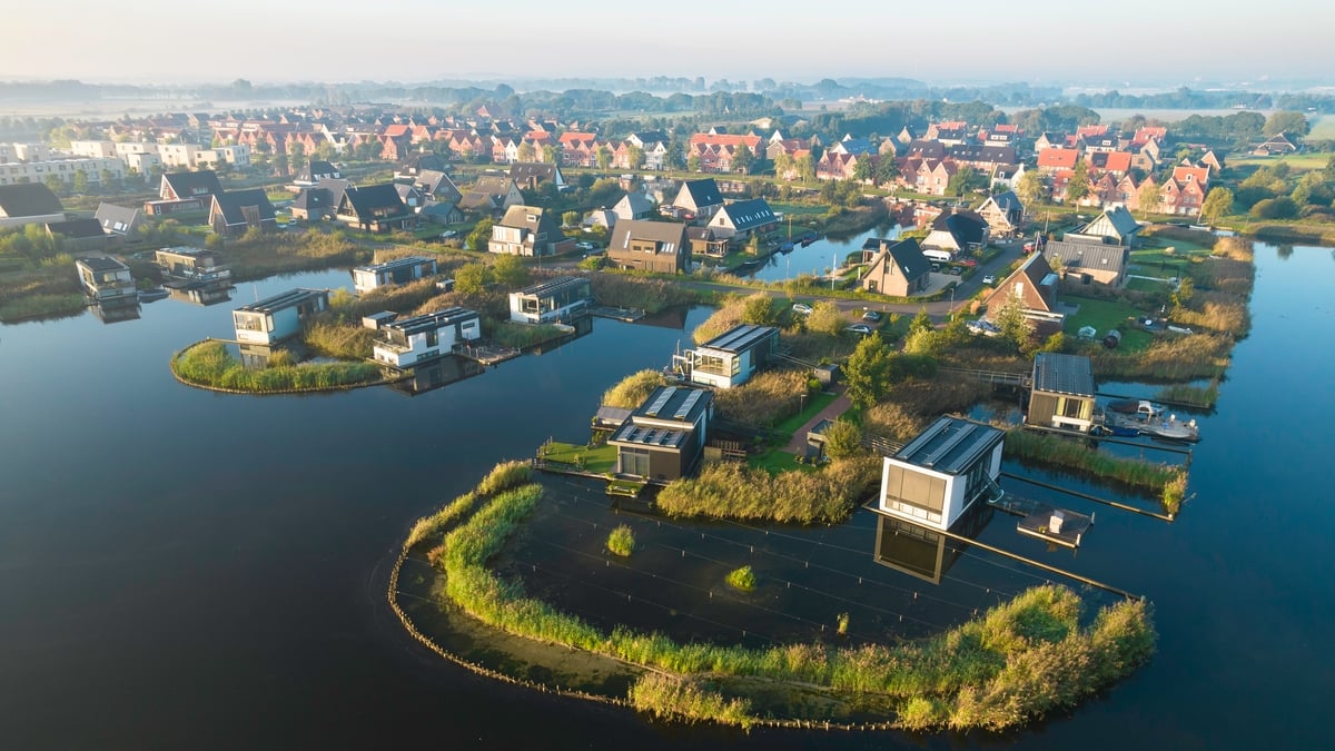 Could building on water help coastal communities threatened by rising ...