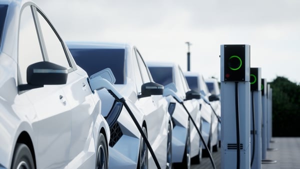 Europe's ability to secure the battery supply for its transformation to e-cars is woefully at risk, according to the report