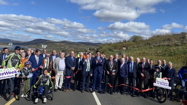 The stretch of approximately 26km from An Clochán Liath (Dungloe) to Glenties was officially opened this afternoon