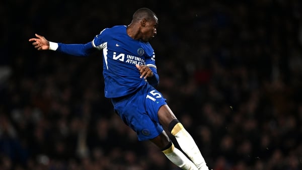 Nicolas Jackson soars to head home Chelsea's second goal