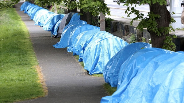 More than 70 tents are now pitched along the Grand Canal in Dublin (Pic: RollingNews.ie)
