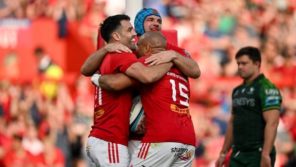 Munster celebrate a try against Connacht