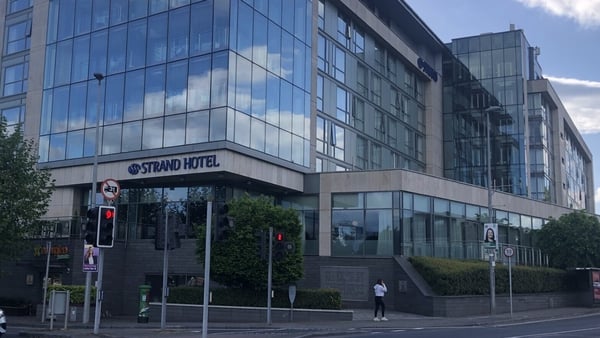 US citizen Katie Batchelder died after falling from a balcony at the Limerick Strand Hotel in May 2023, an inquest was told