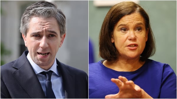 The poll suggests Fine Gael is up four points under Simon Harris, while Sinn Féin are down five points (Image: RollingNews.ie)