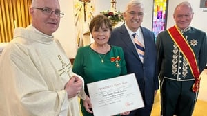 Singer Dana receives Papal honour at Catholic ceremony