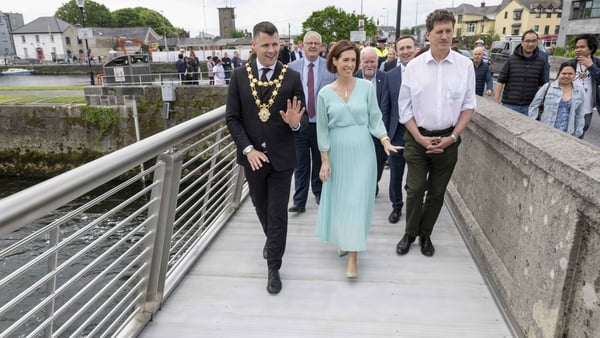 Among the new projects is a new cantilever walkway on the side of the Wolfe Tone Bridge