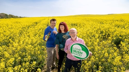 Keith Symes, farmer and producer of Sussed Rapeseed Oil; Lucy Ryan, Head of Food & Beverage Sector, Bank of Ireland; Kieran Rumley, Executive Director, Love Irish Food