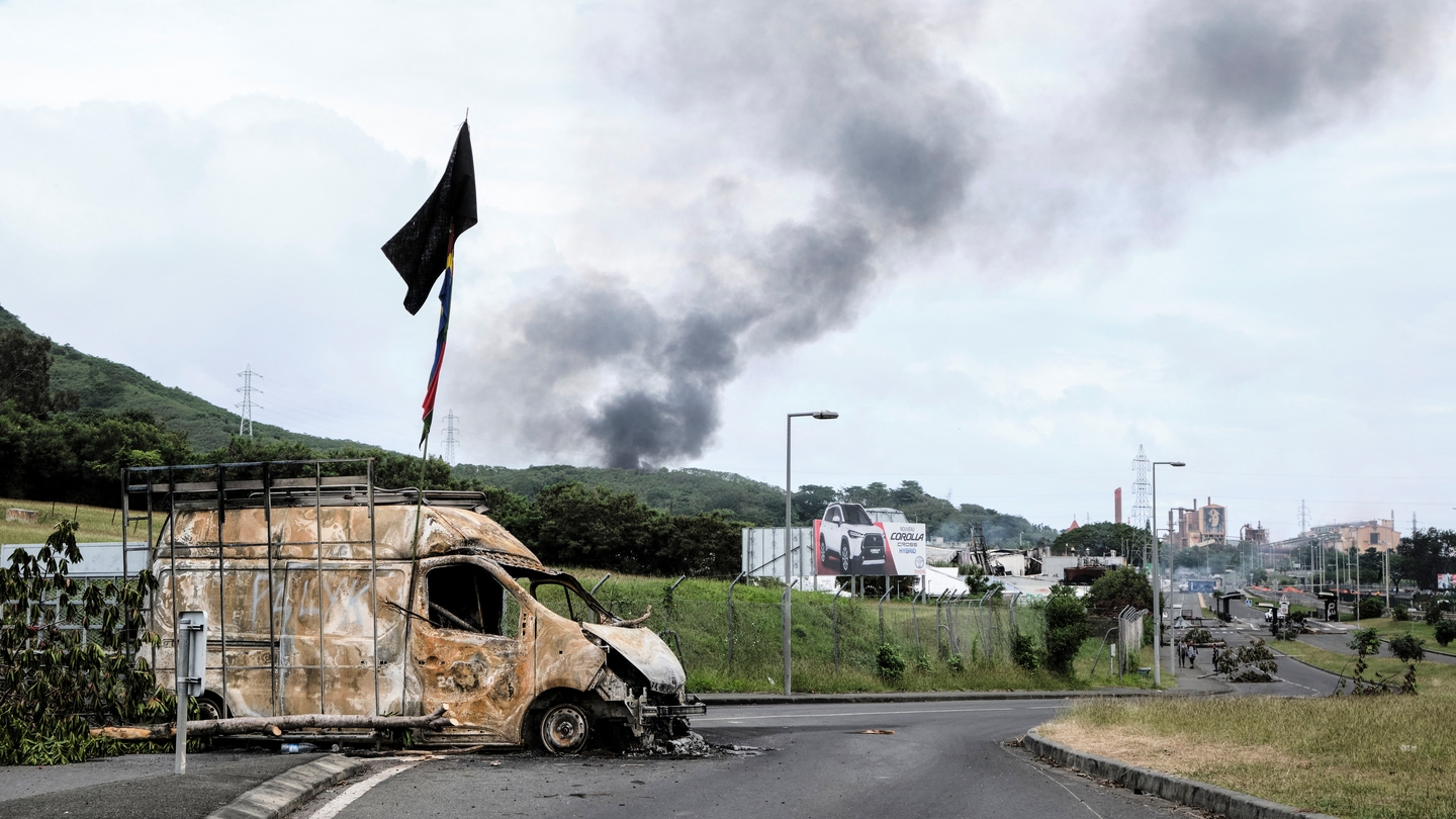 Macron urges calm in riot-hit New Caledonia