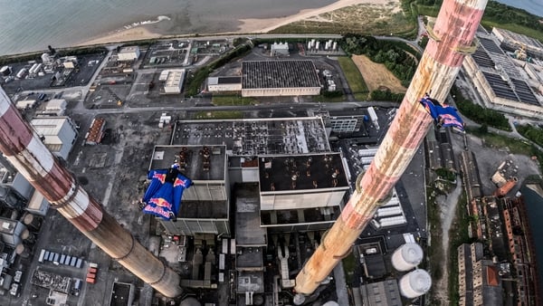 The skydivers flew through Dublin's Poolbeg chimneys