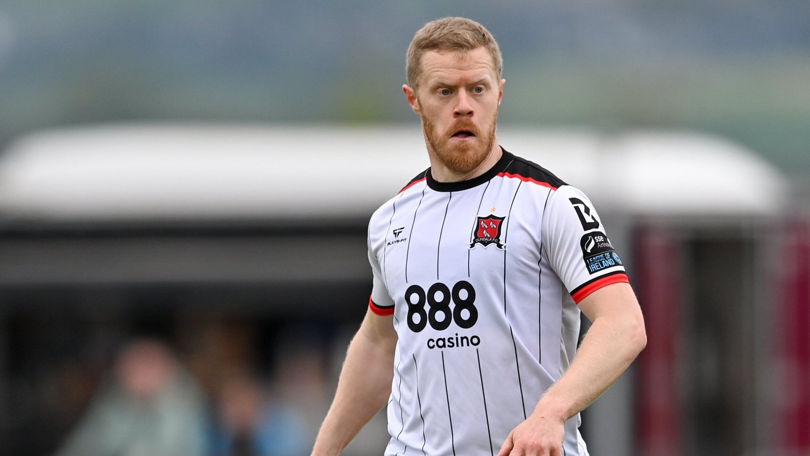 Horgan fires winner as Dundalk climb off bottom