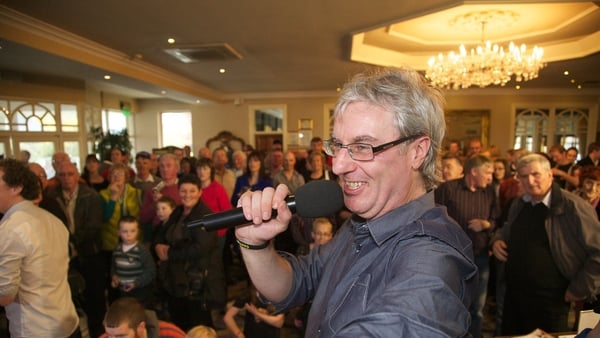 Rónán Mac Aodha Bhuí - i lár gach aonach agus inár gcroíthe go deo. 
[Pic: Seán Ó Mainnín]