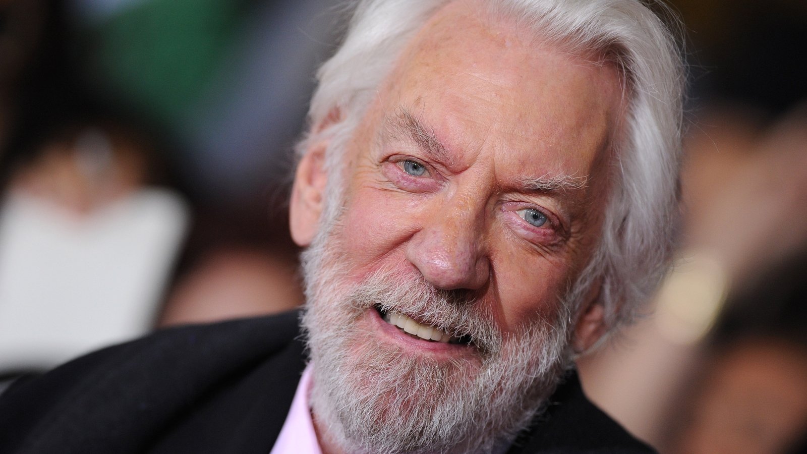 Donald Sutherland's family 'overwhelmed' by tributes