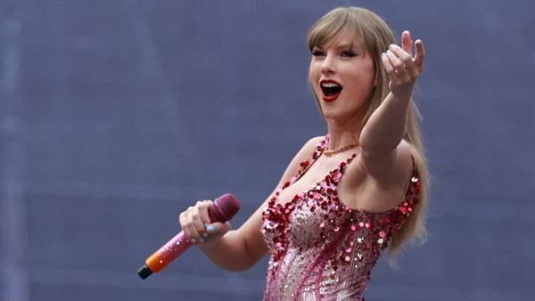 Taylor Swift dominates the Irish album charts