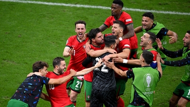 Tears to cheers as Portugal overcome Slovenia in shootout | Portugal *0-0 Slovenia| Euro 2024 Highlights