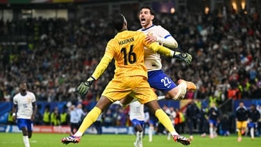 Misfiring France win Portugal shootout | Portugal 0-0 France (3-5 pens) | Euro 2024 Highlights