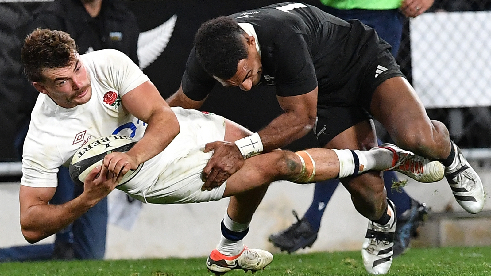 England fail to hold off All Blacks comeback in Dunedin