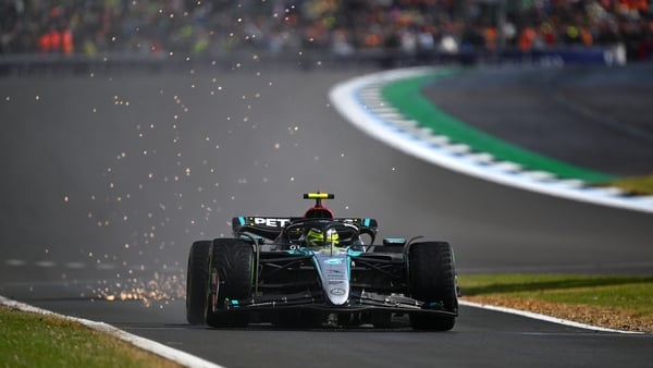 Lewis Hamilton en route to victory at Silverstone