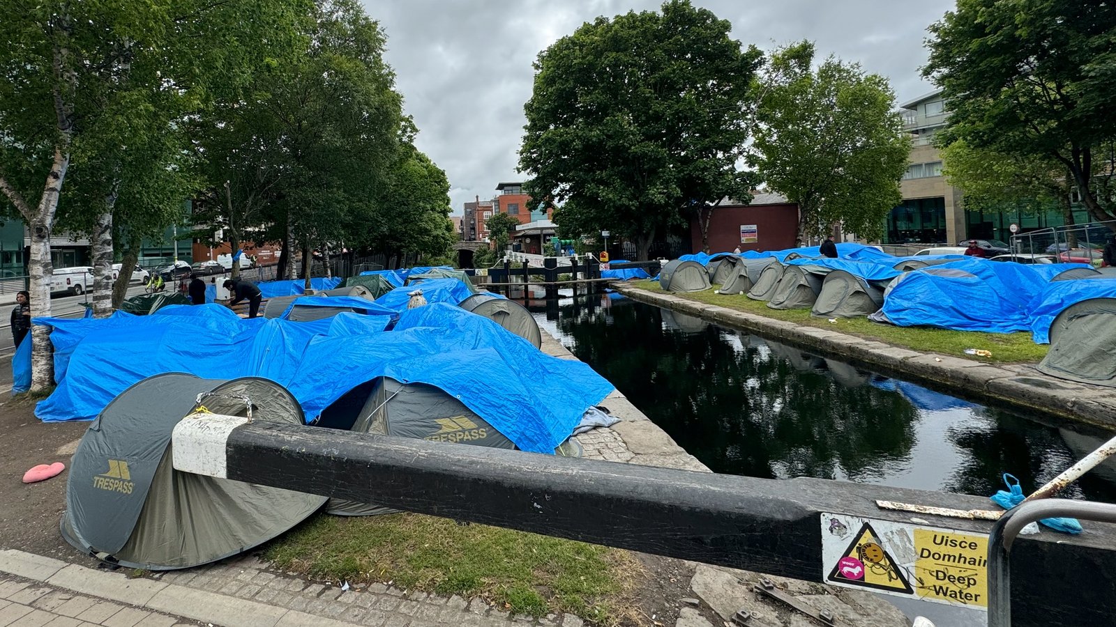 €145,000 spent on fencing and removing tents from canals