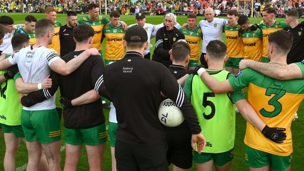 Jim McGuinness speaking to his players before they beat Armagh in the Ulster SFC final