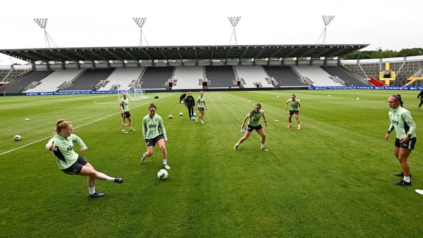 The Republic of Ireland go through their paces at Páirc Uí Chaoimh