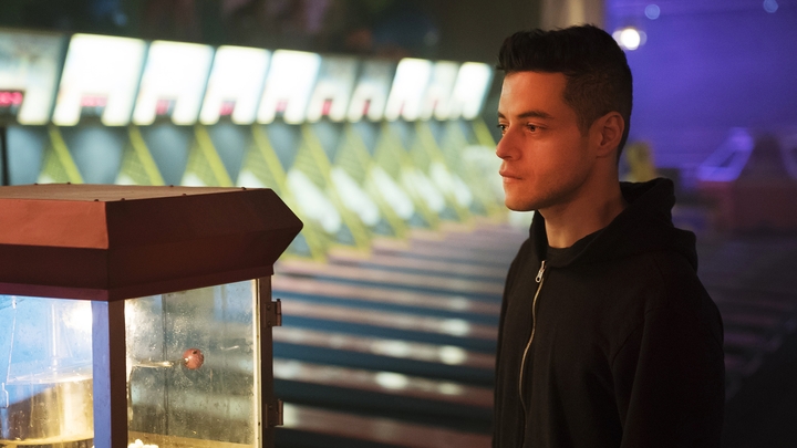 Mr Robot S02E01 - eps2.0_unm4sk-pt1.tc - RTÉ Player