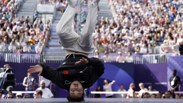 Breaking bronze goes to 671