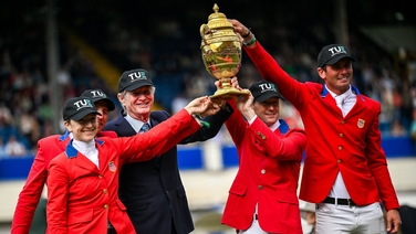USA pip Ireland to win the Aga Khan trophy