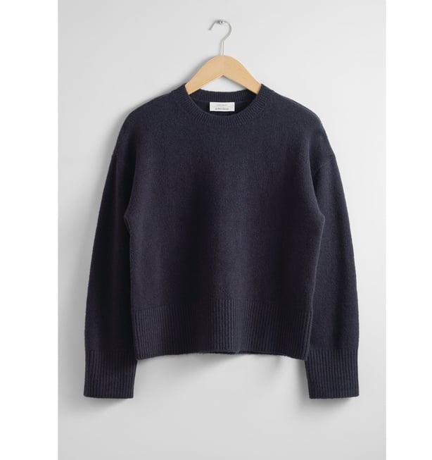 Navy knitted crew neck jumper
