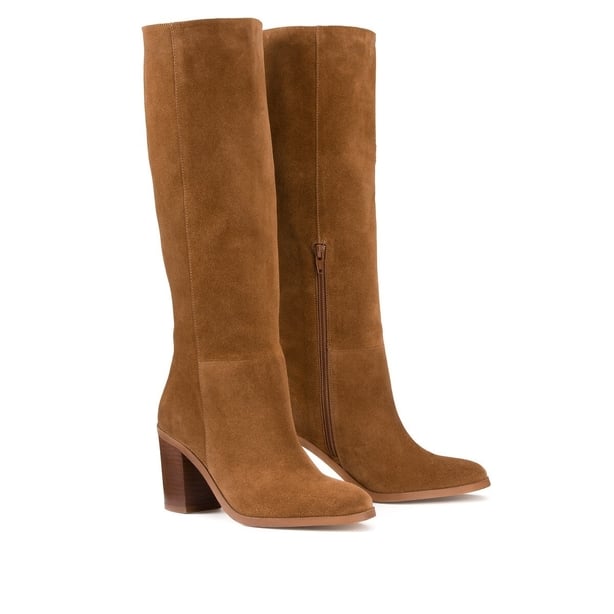 Knee High brown suede boots with block heel