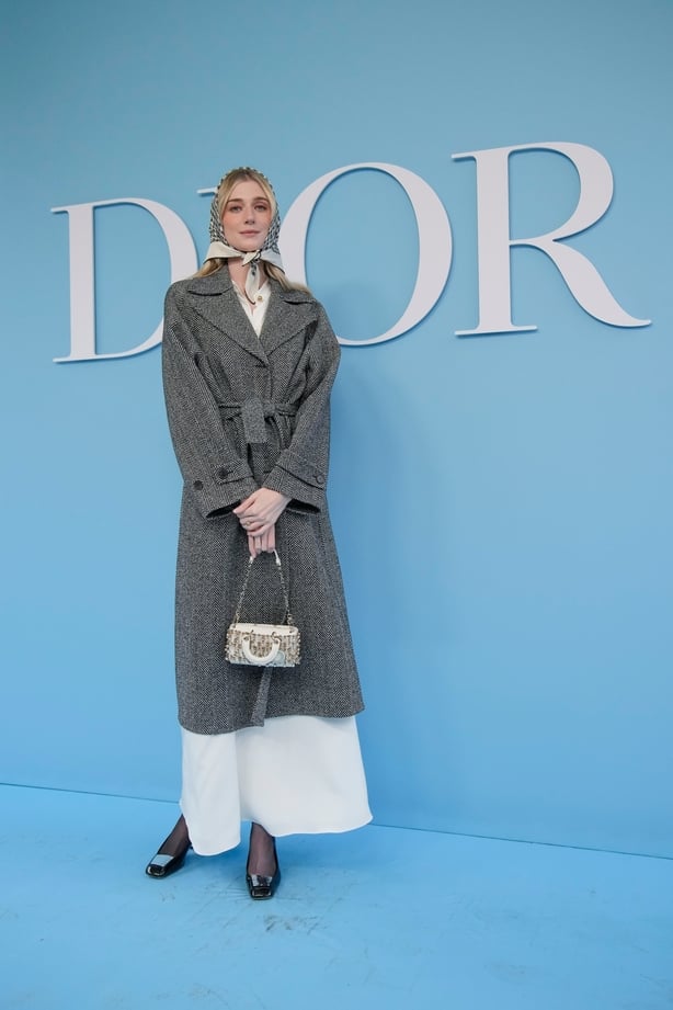 Elizabeth Debicki arrives for the Dior Fall/Winter 2025 ready-to-wear collection
