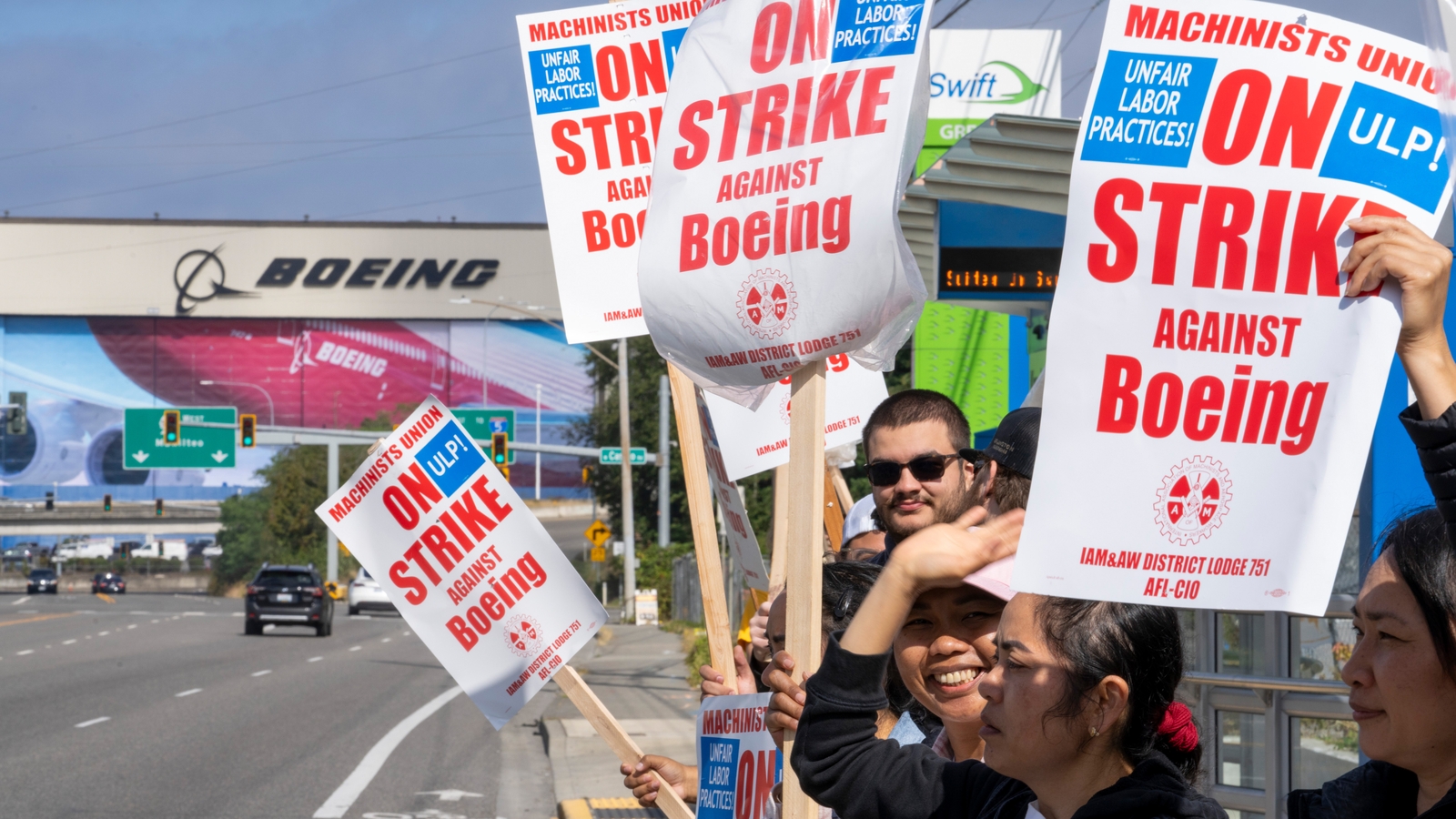 Boeing striking union to resume - 0021061b 1600 