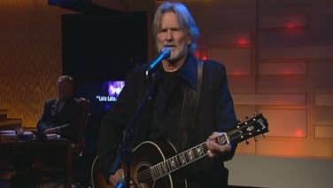Kris Kristofferson sings Sunday Mornin’ Comin’ Down on The Late Late Show in March 2008
