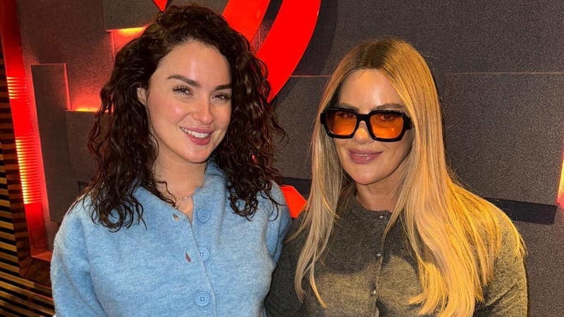 2FM Morning with Laura Fox