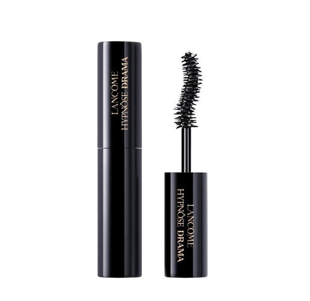 Thick black mascara
