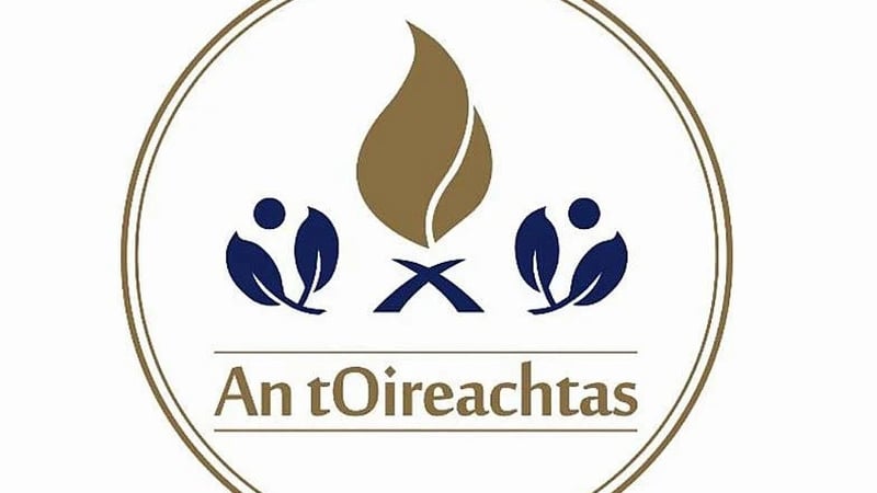 Louise Ní Dháibhéid, Leascheannasaí agus Príomhoifigeach Oibríochtaí Oireachtas na Gaeilge.