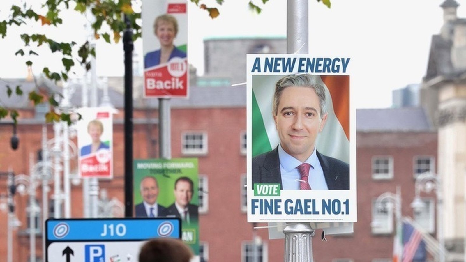 Support for FG dips as SF rises, opinion poll suggests