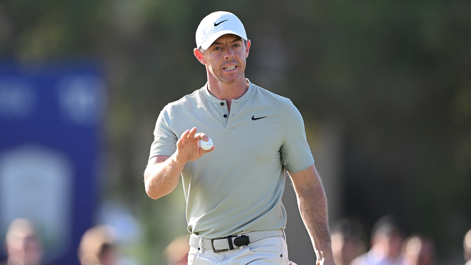 McIlroy Triumphs in Dubai: A Nerve-Wracking Victory at the 2023 Golf Championship - News Directory 3