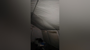 Calls to move asylum seekers from IPAS tents to indoors