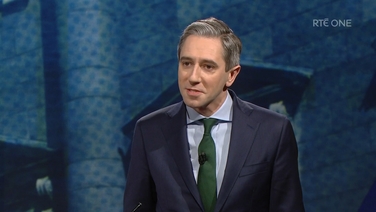 FG staffer contacting RTÉ over Kanturk interaction 'normal interaction' with media - Harris