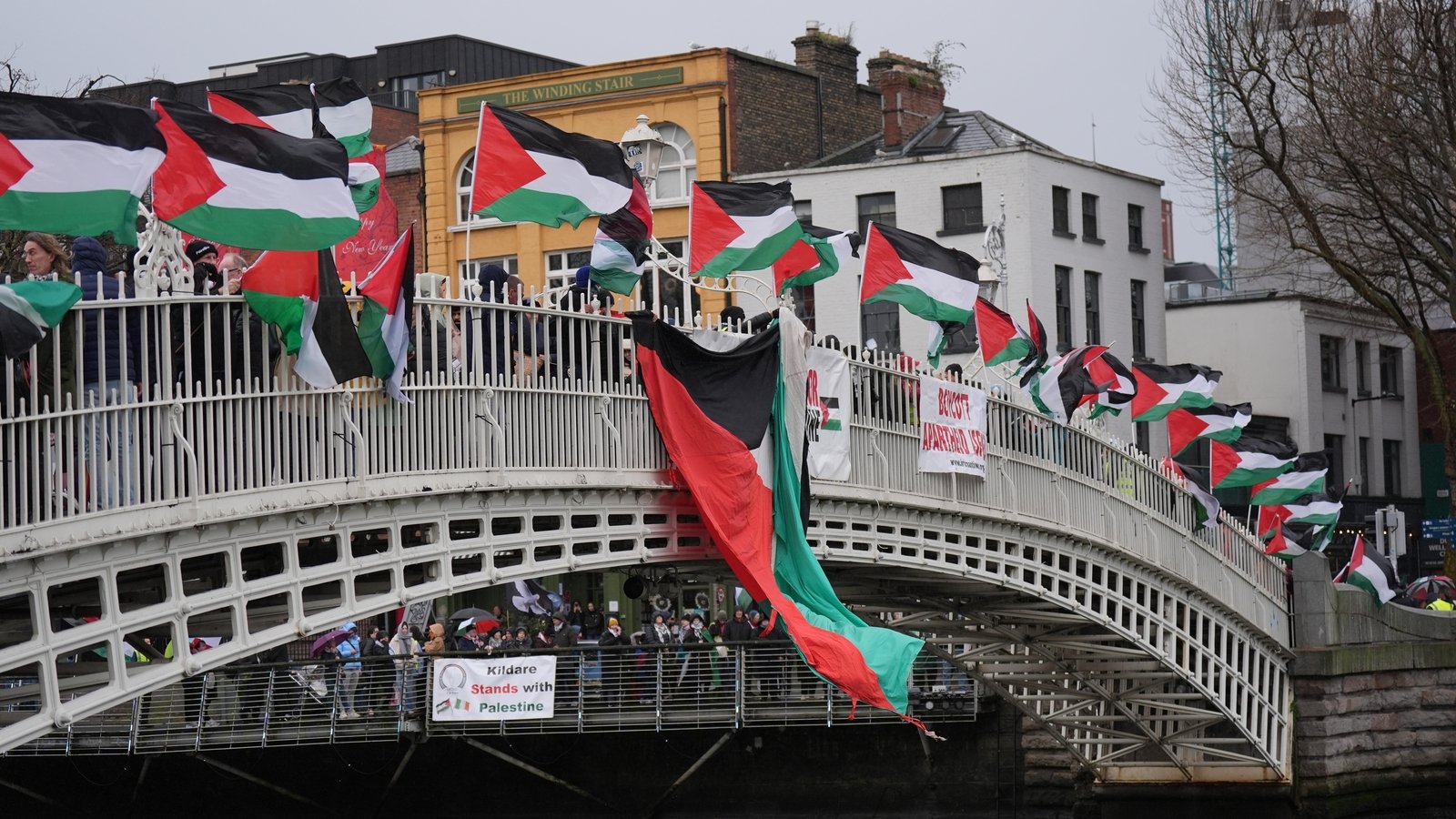 Vigil held in Dublin for journalists killed in Gaza