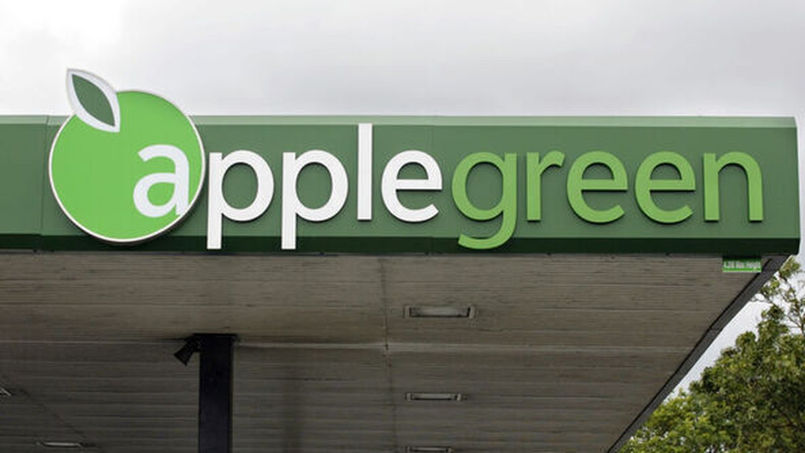 Applegreen to sell its UK petrol filling business