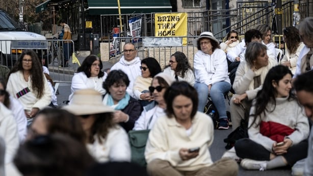 Relatives⁤ of ‍Israeli hostages currently held in Gaza stage a sit-in protest in Jerusalem