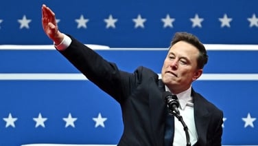 Elon Musk makes gesture at inauguration event draws attention