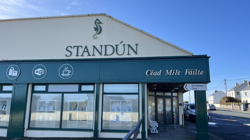 Clíona Standún, Siopa Tigh Standún.