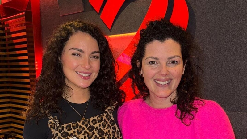 2FM Morning with Laura Fox