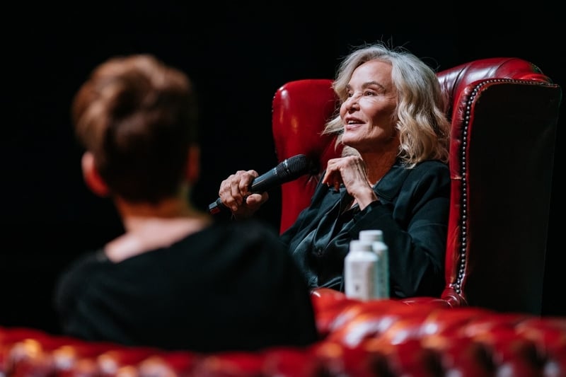 Aedín Gormley interviews Jessica Lange