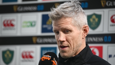 Simon Easterby takes defeat to France on the chin